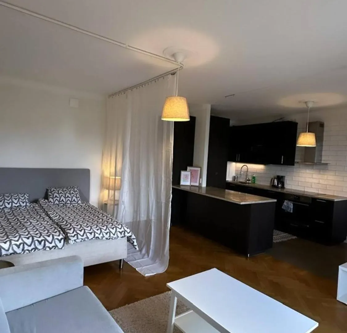 Cozy And Central Apartment Gotemburgo